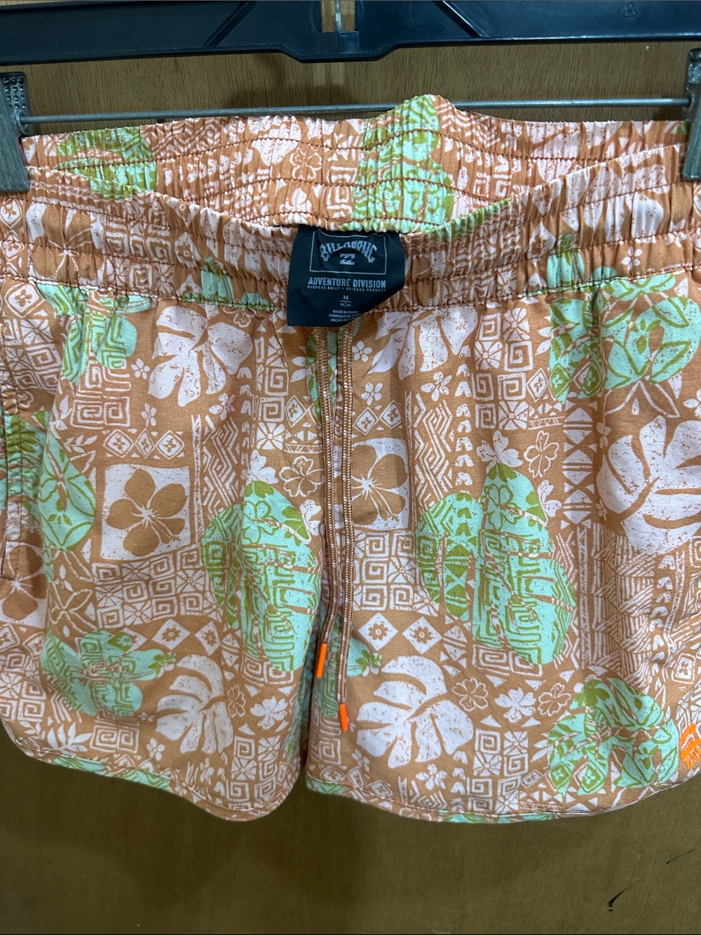 Billabong Orange and Mint Floral Elastic-Waist Women’s Shorts